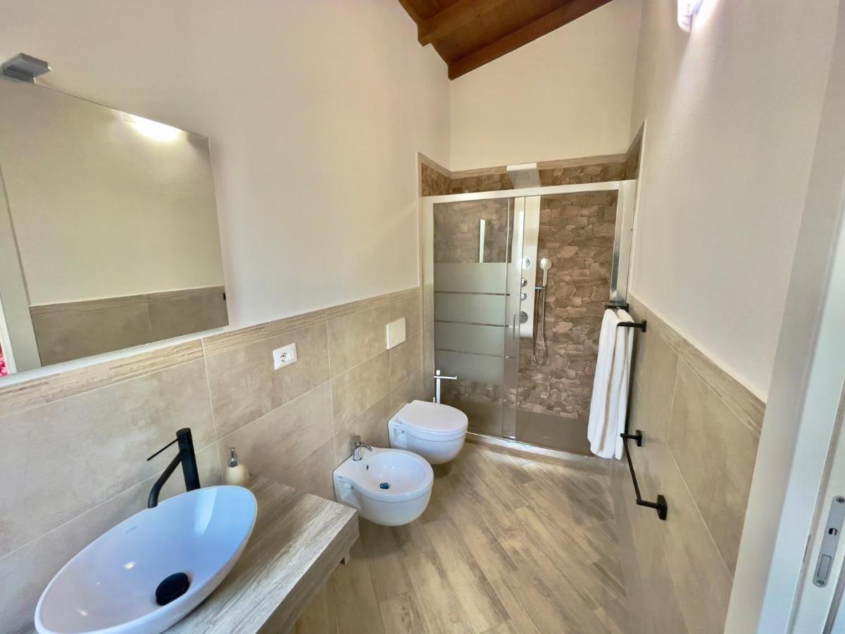 Domu Virginia Bed & Breakfast Castiadas Luaran gambar